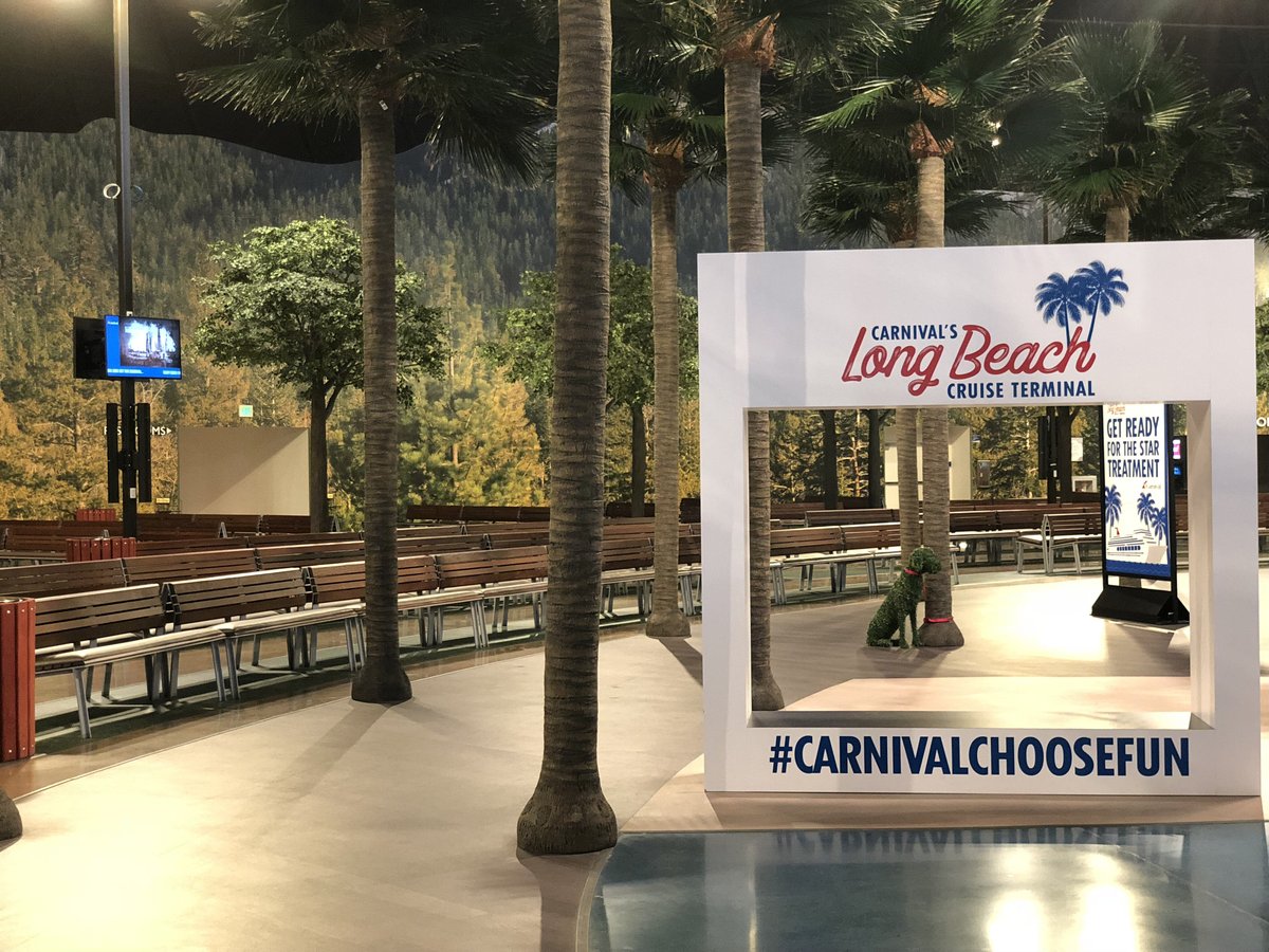 Long Beach Carnival Cruise Photobooth