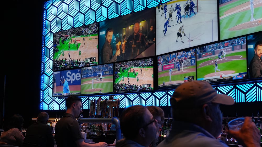 FanDuel Mohegan Sun Bar Sports Viewing Experience